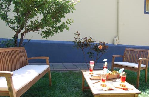 San Giovanni Montebello House | Albicocche House