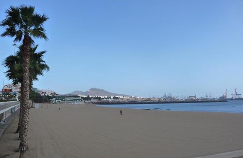 Las Palmas de Gran Canaria Hostel | Alcaravaneras Hostel