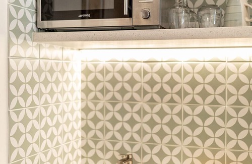 Suffolk Park Apartment | Alcorn Garden-Beautiful, dog friendly 2 mins walk to beach