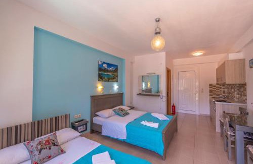 Chrisi Ammoudia Apartment | Alegria Studios