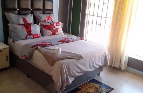 Goodwood Cabin | ALEXIA LODGE & SPA
