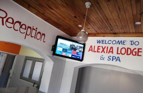 Goodwood Cabin | ALEXIA LODGE & SPA