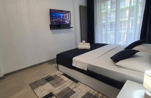 Mamaia-Sat Apartment | Alezzi Beach Resort Apartment