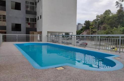 Pelindung Apartment | Alfaruqi Homestay Seaview 8