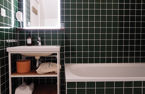 Centre Ville Hotel | ALFRED HOTEL Compiègne