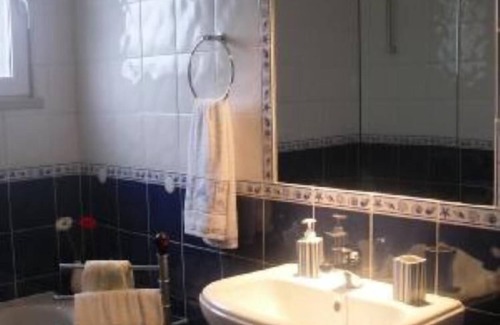 Aljezur House | Aljezur- vale da telha vacation home