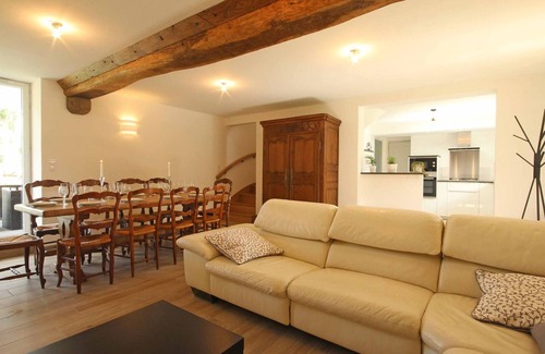 Ceauce Cottage | All-inclusive cottage with garden and pets allowed in Céaucé