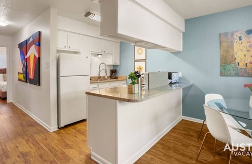 North Loop Apartment | All of North Loop at Your Door! Private Apt + Pool