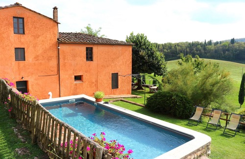 Simignano Villa | ALL PROPERTY 7BR - Charming Tuscan Villa with pool, hot tub, A/C,Siena 15 km