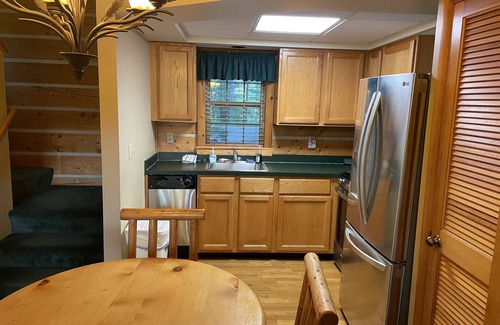 Lewiston Cottage | All Season Cottage at Garland Resort