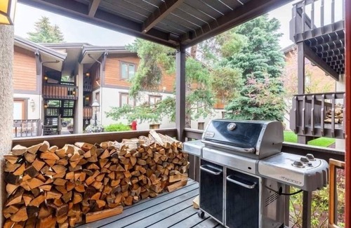 Vail Condo | All Seasons Great Condo that is close to Gondola by RedAwning