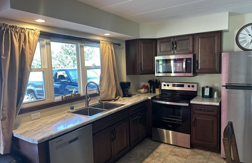 Wisconsin Dells Hotel | All Star Inn & Suites