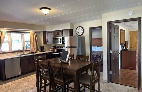 Wisconsin Dells Hotel | All Star Inn & Suites