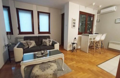Banja Luka Apartment | All White