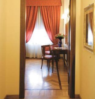 Bazzano Hotel | Alla Rocca Hotel Conference & Restaurant