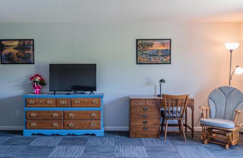 Richfield Springs Hotel | Allen Lake Resort Richfield Springs Cooperstown