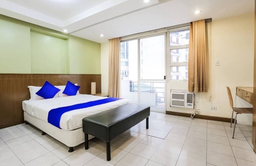 Makati Hotel | Alley 8 Makati