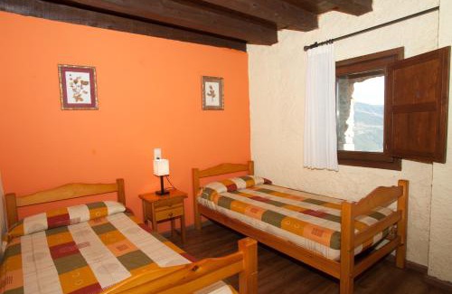 Pujal House | Allotjament Rural Ca L'Anton