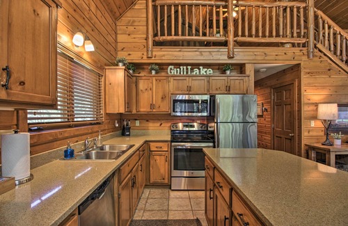 Nisswa Cottage | Alluring Nisswa Cabin on Gull Lake w/Fireplace!