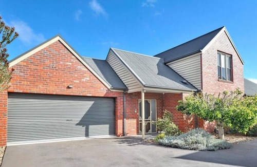 Alma Apartment | Alma Retreat/Heated In Ground Pool/King Beds/Family/Pet Friendly