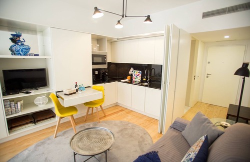 Centro / Baixa Hotel | Almada Story Apartments by Porto City Hosts