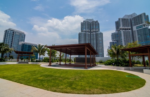 Nusajaya Hotel | Almas Suites by SubHome