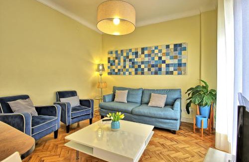 Lisbon Old Town Apartment | Almirante 2 Four Bedrooms