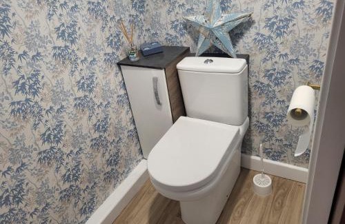 Acton Trussell House | Almost Heaven