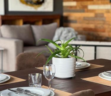 Botha's Hill House | ALOE cottage Valley of a 1000 hills