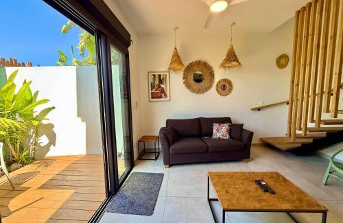 L'Etang-Sale Apartment | Aloes - Villa Salba. Panoramic view.