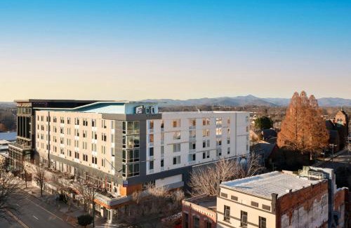 Downtown Asheville Hotel | Aloft Asheville Downtown