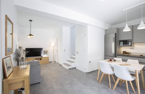Apolpaina House | Aloft Luxury Villas Lefkada - Heated Pool