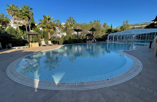 Marbella Apartment | Aloha Hill Club