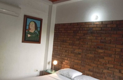Barrio Centro Hotel | Alojamiento en Santa Marta, Aluna Hostel, Amplias y Cómodas Habitaciones