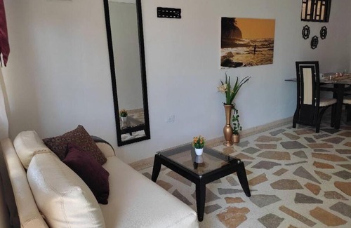 Riohacha Apartment | Alojamiento entero, casa amplia, patio, aire