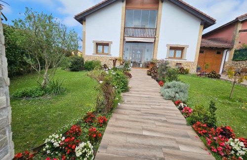 Hinojedo House | Alojamientos Marte casa rural