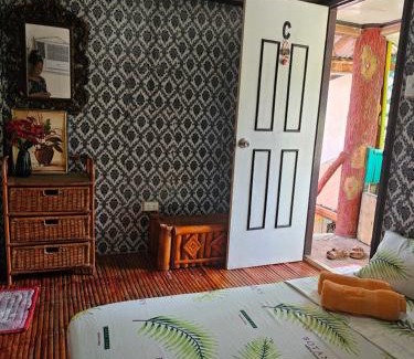 Lucap Bed & Breakfast | Alona's Traditional Filipino Home near 100 Islands Wharf