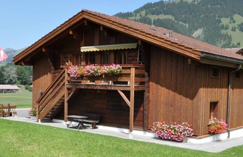 Gstaad Apartment | Alpenchalet Weidhaus Studio Nr. 3 Saanen