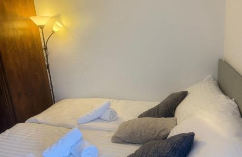 Gaishorn Apartment | Alpine Escape with Kitzsteinhorn View