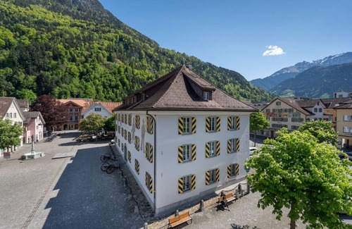 Altdorf Apartment | Alpine Gem AirCon FreeParking LakeBeach 8min drive