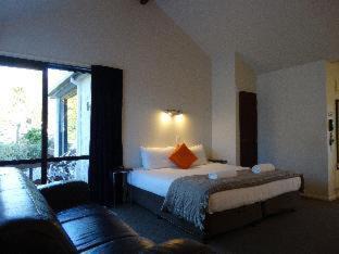 Franz Josef Glacier Hotel | Alpine Glacier Motel