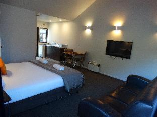 Franz Josef Glacier Hotel | Alpine Glacier Motel