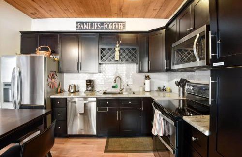 Olympic Valley House | Alpine Manor Retreat Mountain Relaxation