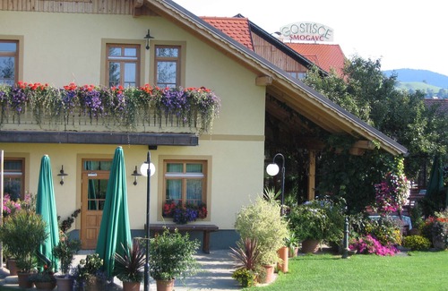 Zrece House | Alpine Style House with Stunning Views, Walking, Biking, Rogla Ski Area+Spa 5km