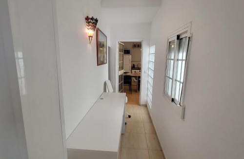 Algeciras Apartment | Alquiler Casa Algeciras semi centro Obra nueva Patio barata