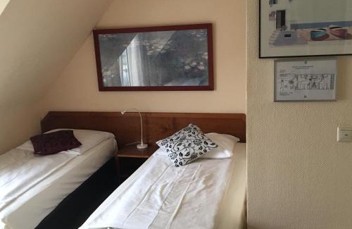 Dusseldorf Old Town Hotel | AltDüsseldorf