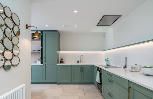 Pembridge Apartment | ALTIDO family 2bed house in Kensington