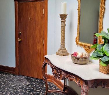 Abbottstown Hotel | Altland House Inn & Suites