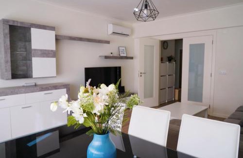 Palhais Apartment | Always on the way - Road Home in Montijo, Lisbon