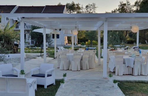 Molos Apartment | ALYKES FAMILY RESORT 2 BEDROOMS No2